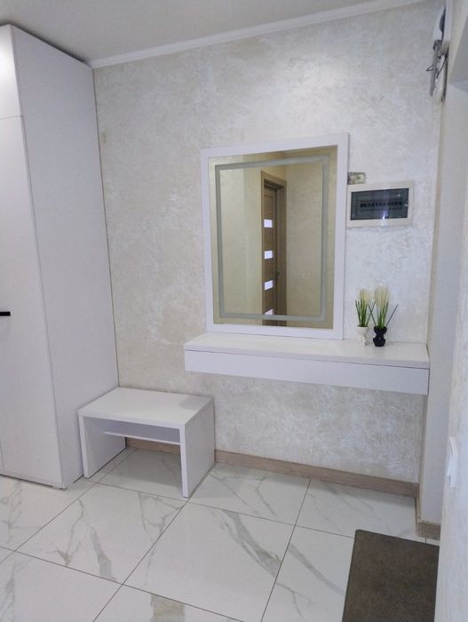 ПОДОБОВО СТИЛЬНА 2-к. кв-ра с шикарним виглядом