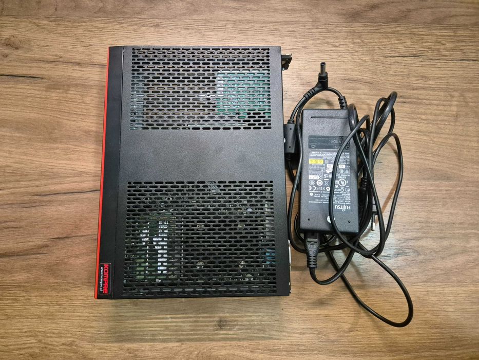 Komputer FUJITSU Thin Client FUTRO S940 Intel 4rdz. J5005 8GB 128GB