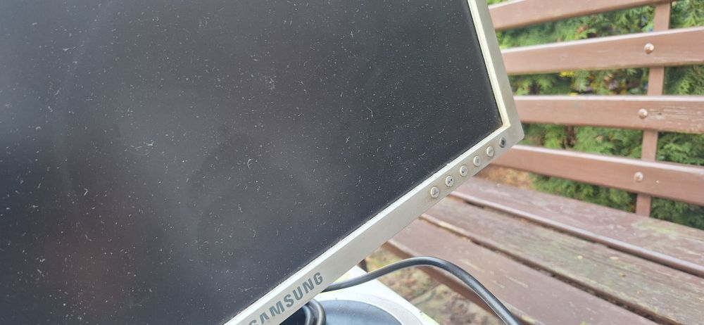 SAMSUNG SyncMaster 940BW