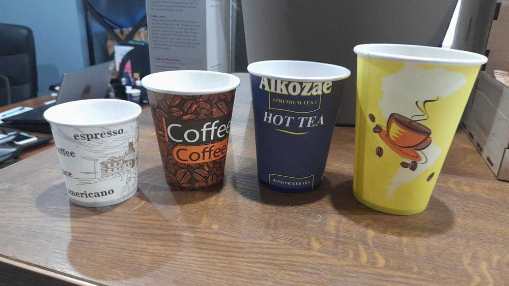 Стаканчики бумажные для кофе чая