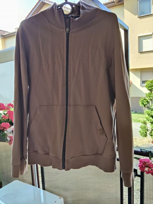 Bluza firmy polskiej mimi  140 cm