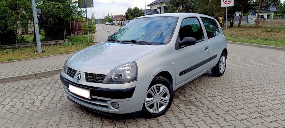 Renault Clio .. 1.2 benzyna .. Przebieg 137 tys km