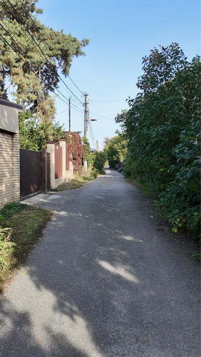 Дачна ділянка біля метро Славутич(осокорки).