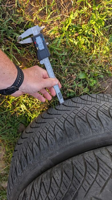 Opony 4x Goodride 16 x 215/55 all seazon z-401 23 r.