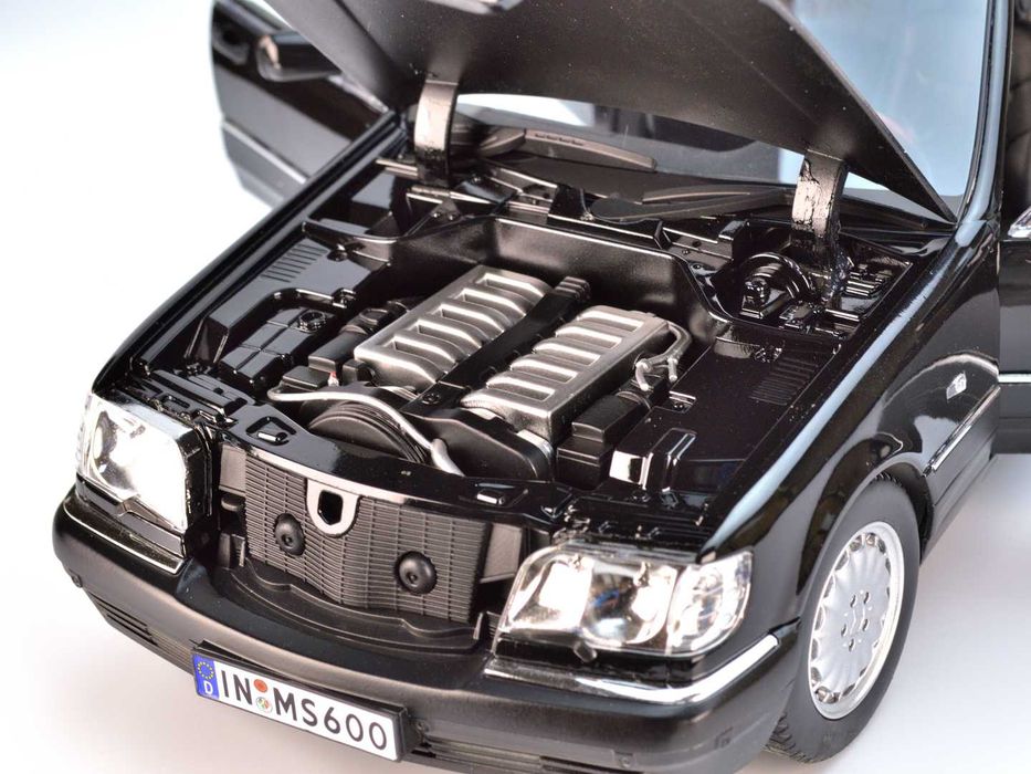 Модель 1:18 Mercedes S600 W140 Black