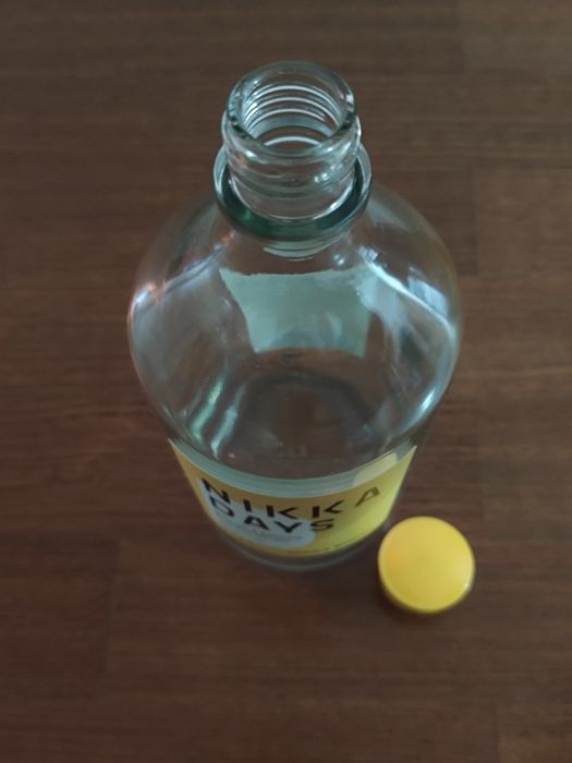 Garrafa Vazia Nikka Days