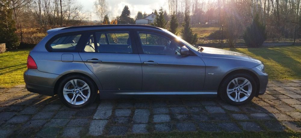 Sprzedam BMW 3  e91  POLIFT