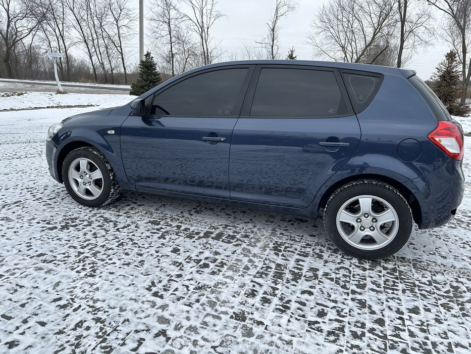 Продам авто  KIA Seed