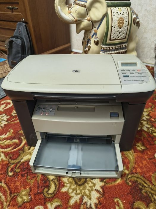 МФУ принтер HP LaserJet M1005 MFP