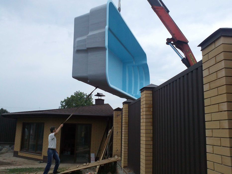 Консультации в строительстве бассейна. Подбор и продажа оборудования.