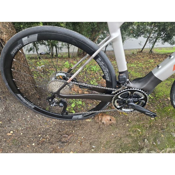 Novas bh rs1 eletricas de estrada