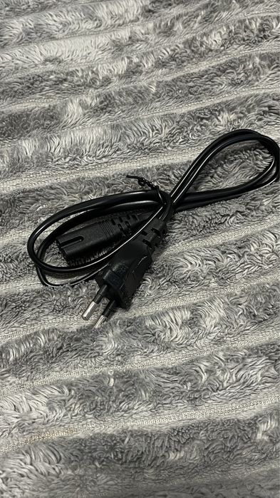 Type-C міні джерело безперебійного живлення