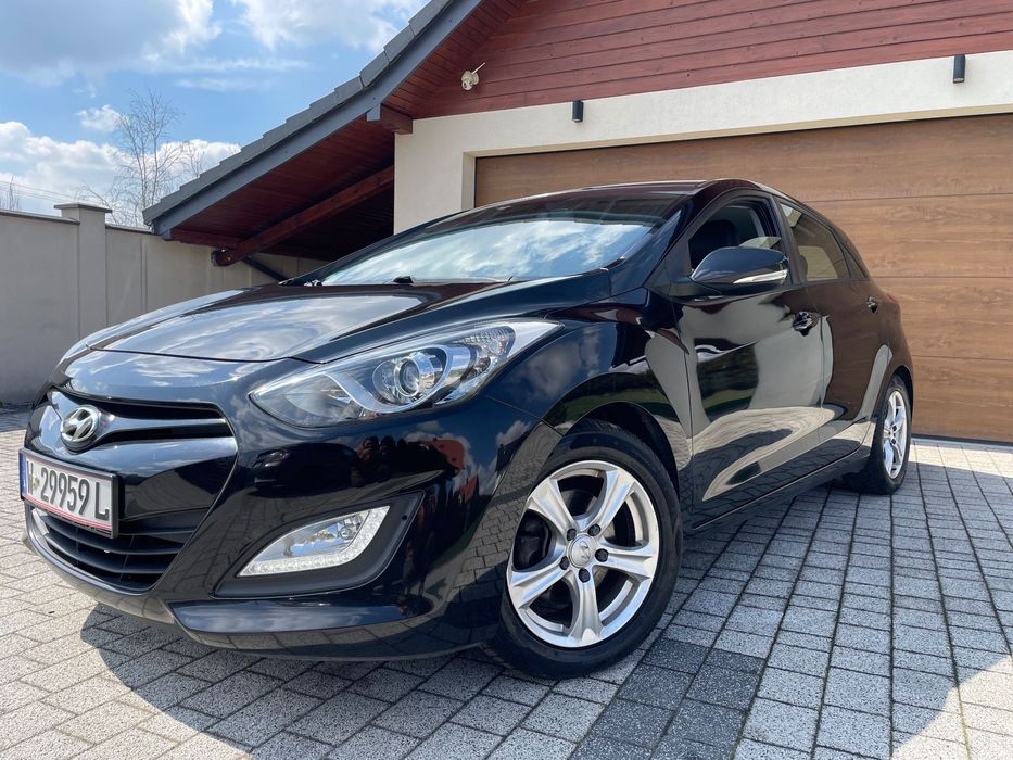 Hyundai I30 Klima Navi Alu Kamera Pdc Skóra Mocno Doinwestowany Zobacz!
