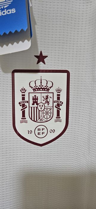 Koszulka Reprezentacji Hiszpanii w rozmiarze L