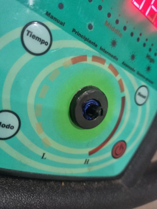 Máquina de Treino para Peças