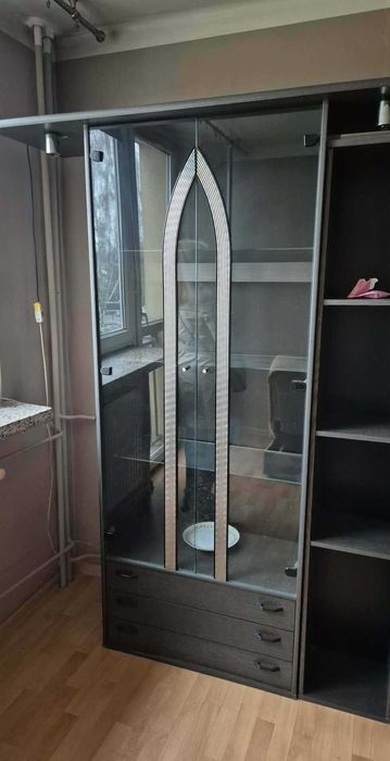 Czarna meblościanka za darmo