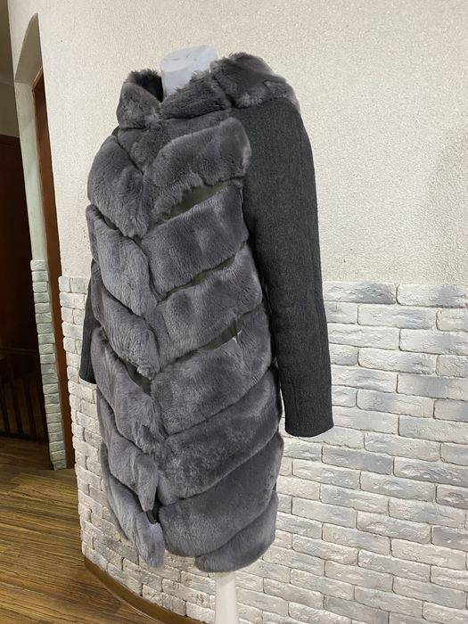 Пальто зимнее- шерсть+ мех