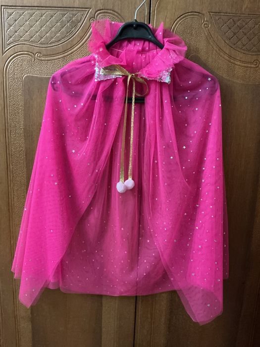 Розовая накидка для принцессы