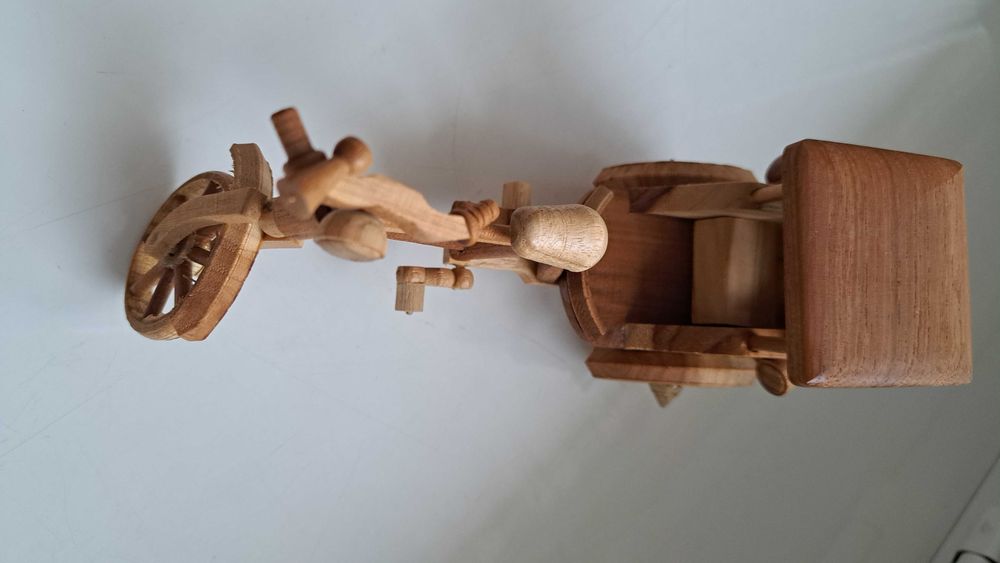 miniatura tuk-tuka