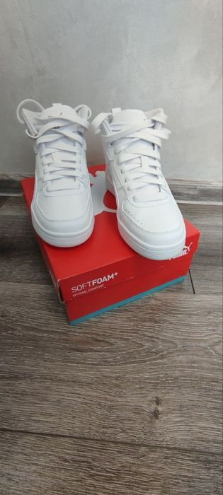 Оригінальні кросівки Puma