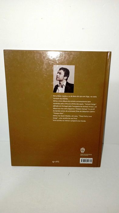 Gatos em Lissadell ou a pequena aventura de Dot & Bu