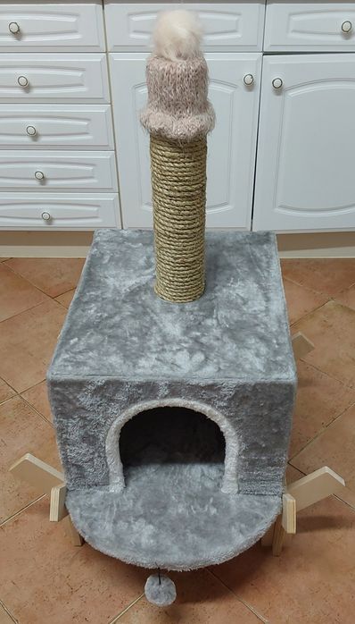 ARRANHADOR PARA GATOS RESISTENTE E  NOVO.  Casa Quarto Varanda Terraço Sala.