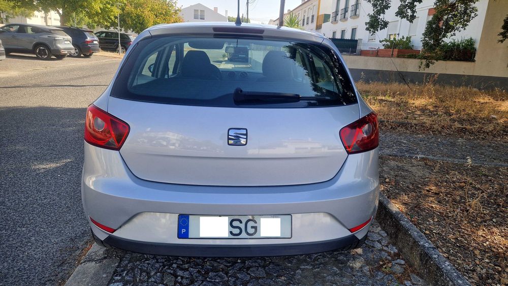 Seat Ibiza 1.4tdi 90cvs 5 portas 5 lugares 12/2016 Nacional