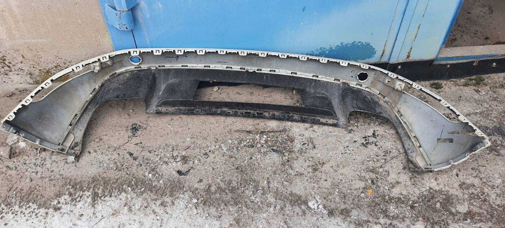 Бампер передний Volkswagen Touareg 2010-2018