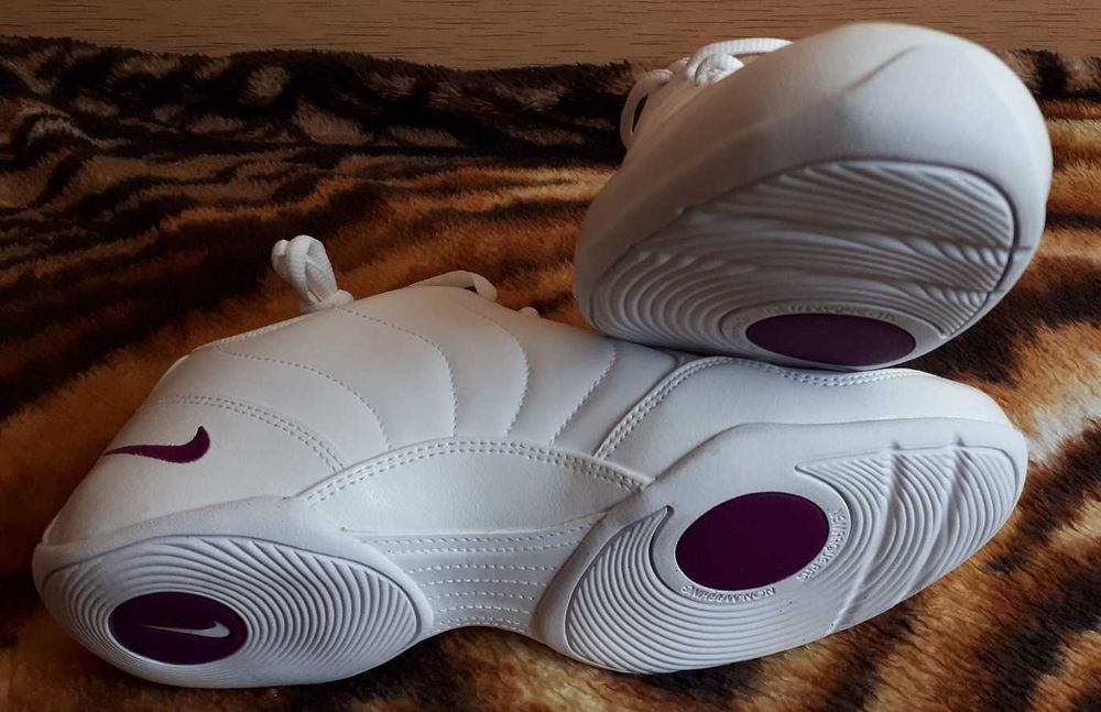 Nike Musique rozmiar 39