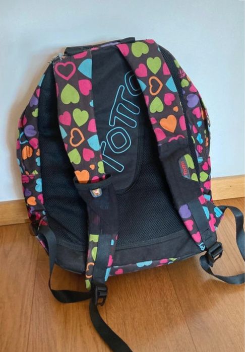 Mochila totto colorida