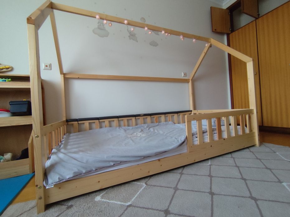 Cama Montessori com colchão