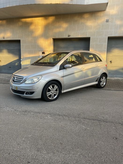 Mercedes   B 150