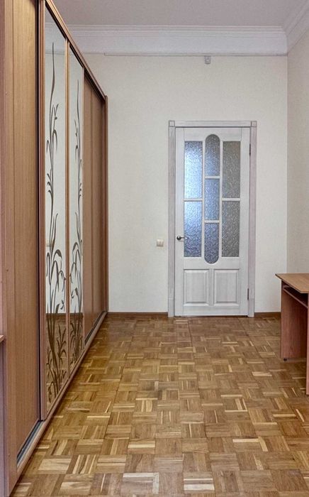 Продажа 3х ком квартиры Без комиссии вул. Саксаганского 41B,  тихий центр Киева