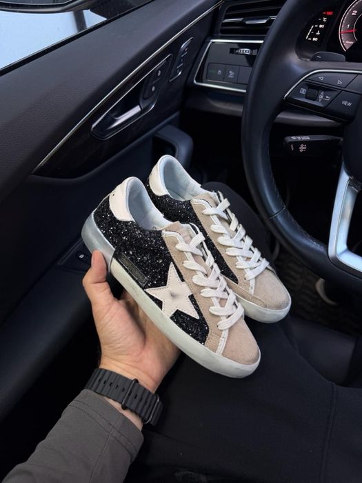 Повний комплект! Жіночі кросівки Golden Goose Super-Star in black glitter with cream  голден гус блискучі