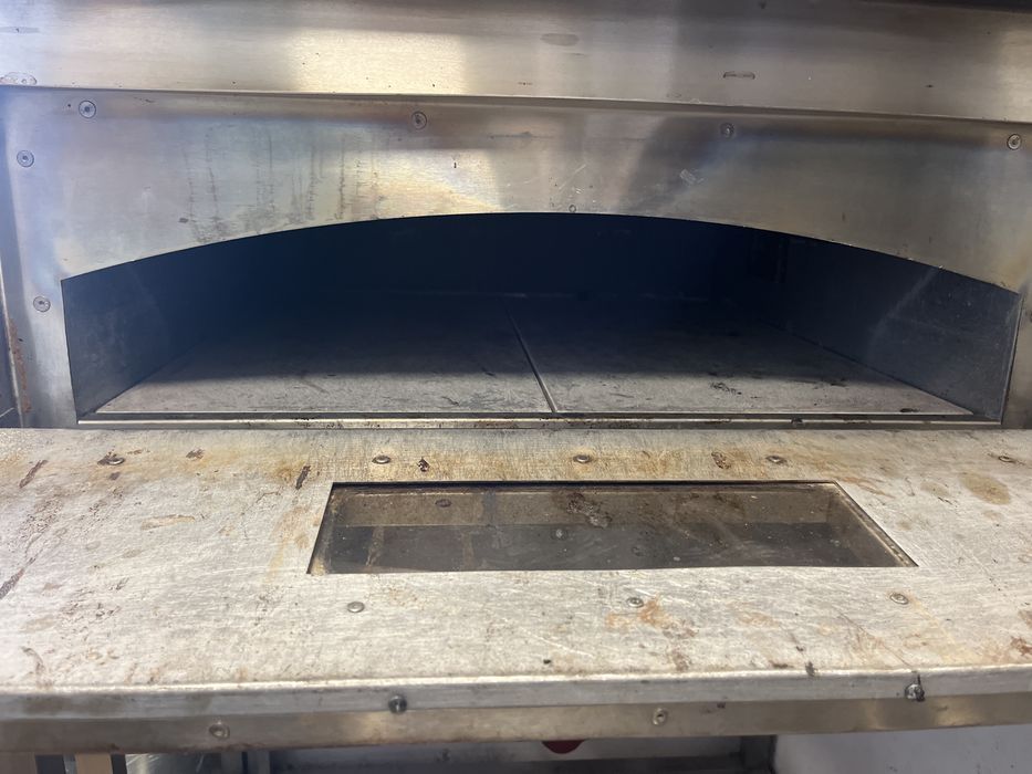 Piec do pizzy, zapiekanek stalgast