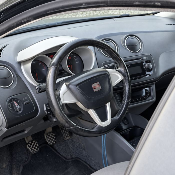 SEAT ibiza 1.9 TDI PD Sport — photo 5