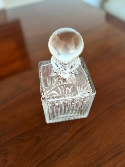 Garrafa/Decantador de Whisky em cristal Atlantis
