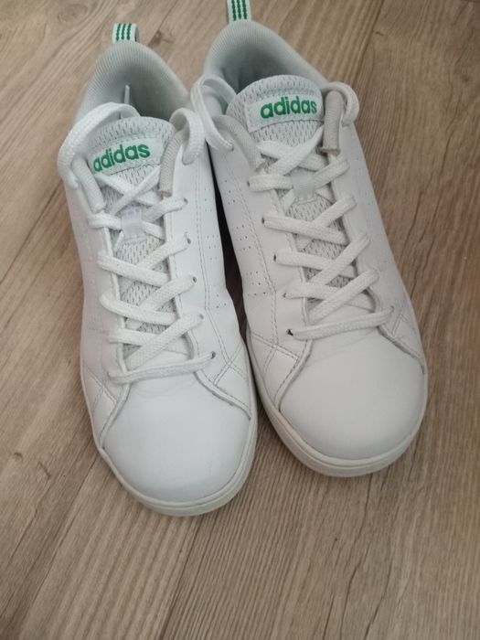 Кросівки кросовки кеди Adidas 35