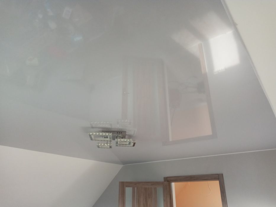 Натяжні стелі (Потолки)