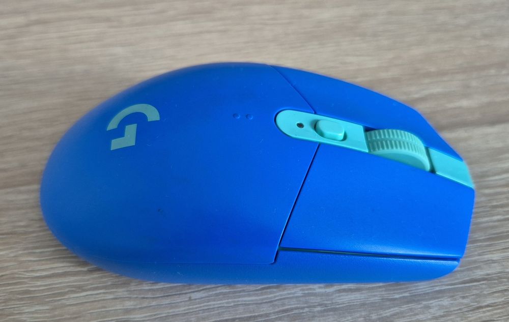 Logitech g304 lightspeed blue синя