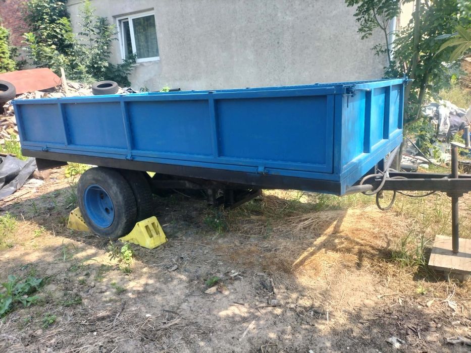 Przyczepa z kiprem