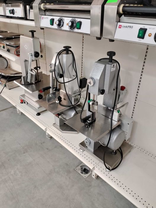 Piła do kości, krajalnica do kości, nóż do kości mięsa