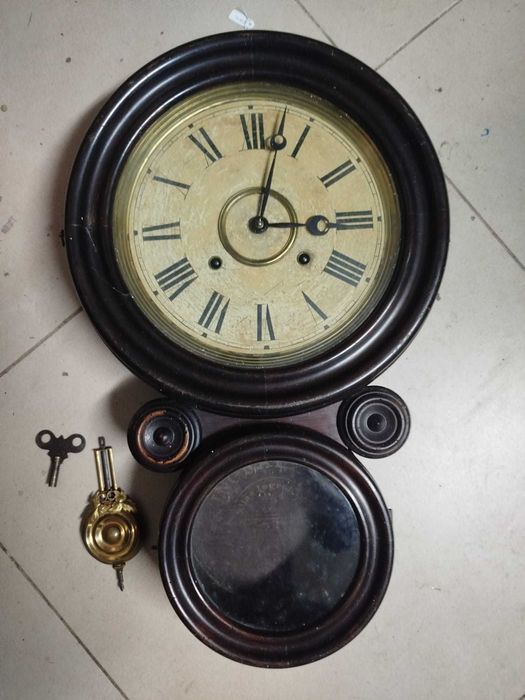 Relogio muito antigo Ingraham ingles