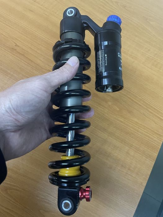 Амортизатор задний Talaria ( заводской )