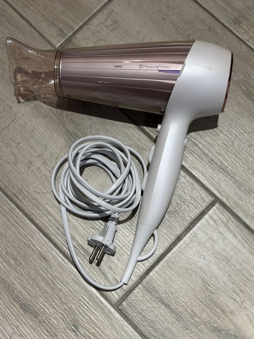 Фен PHILIPS HP8281/00