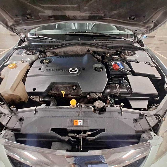 Mazda 6 motor 2.0 Diesel com 136cv – Ano 2005