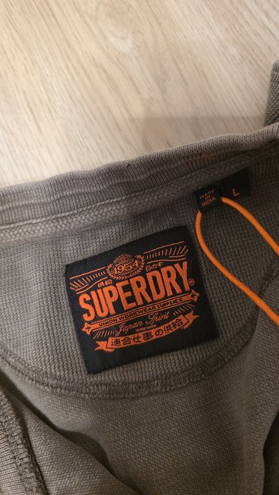 Чоловіча кофта Superdry M6010845A