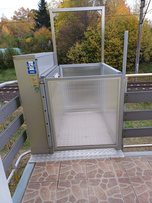 Winda osobowa dla niepełnosprawnych