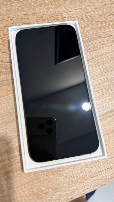 Iphone 15 pro max 256 blue