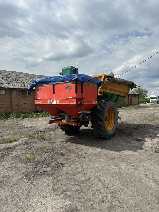 Розсівач мінеральних добрив
